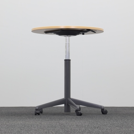 Stehkonferenztische Steelcase