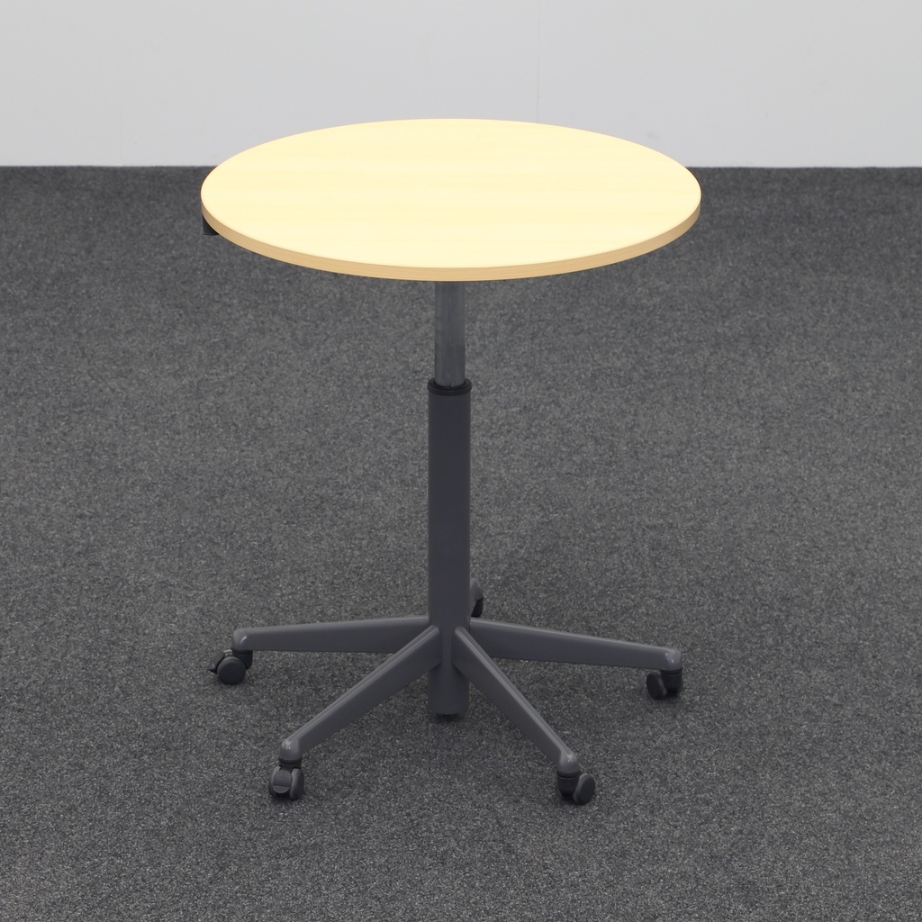 Stehkonferenztische Steelcase