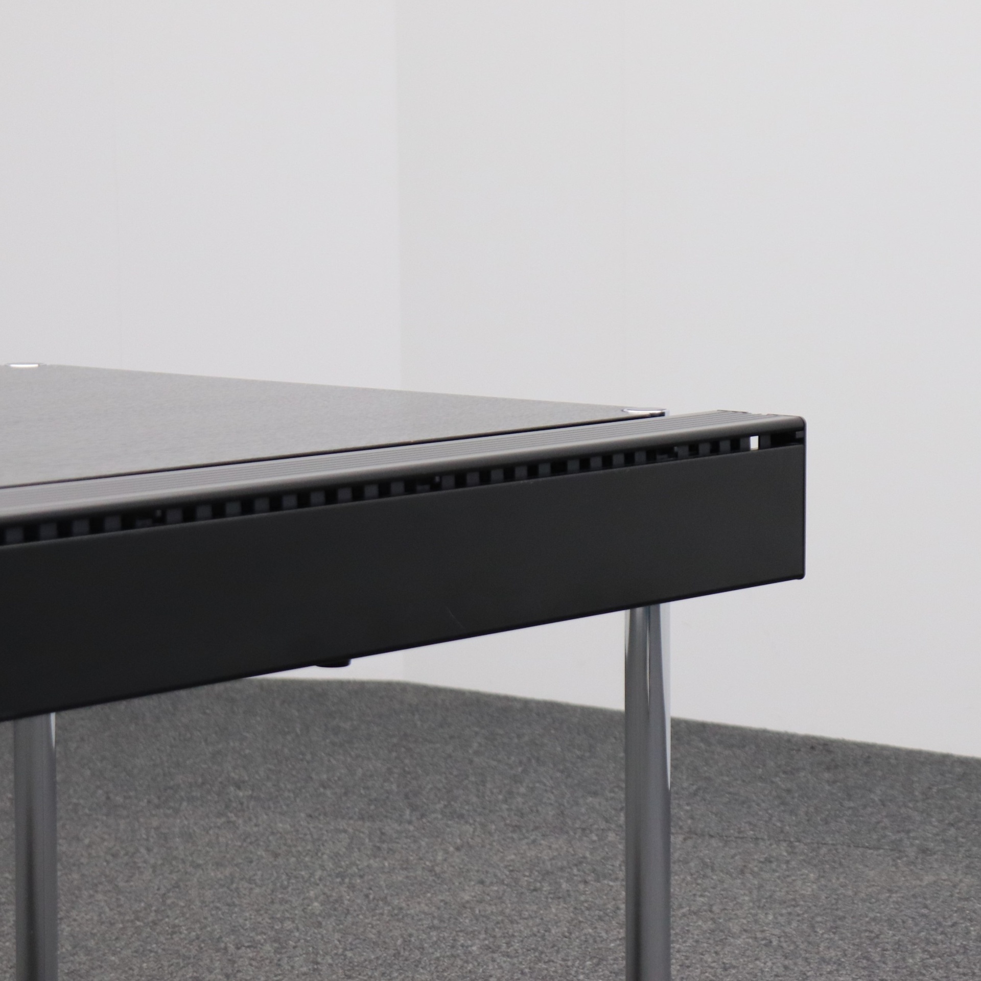 Schreibtische USM Haller