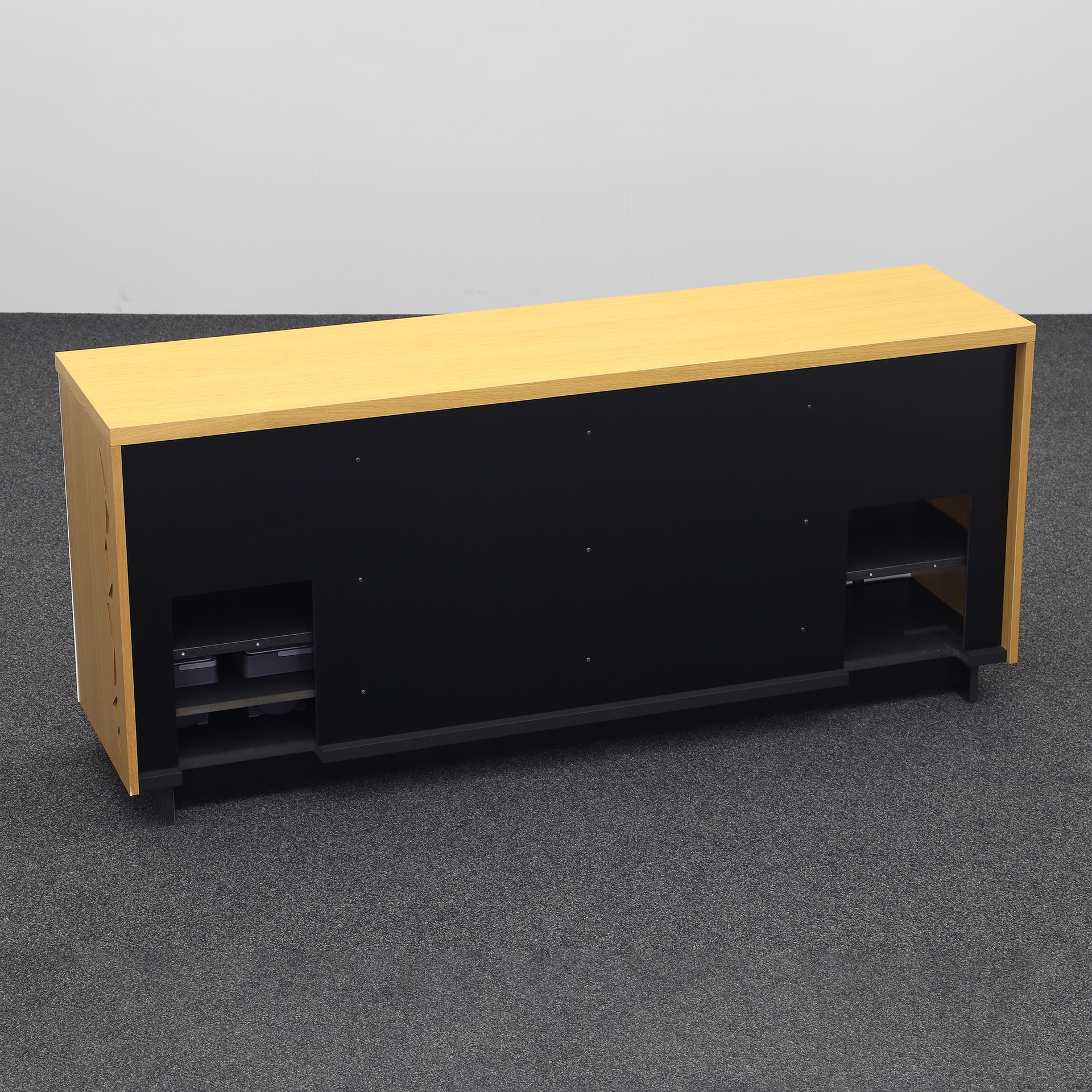 Sideboards Zoom