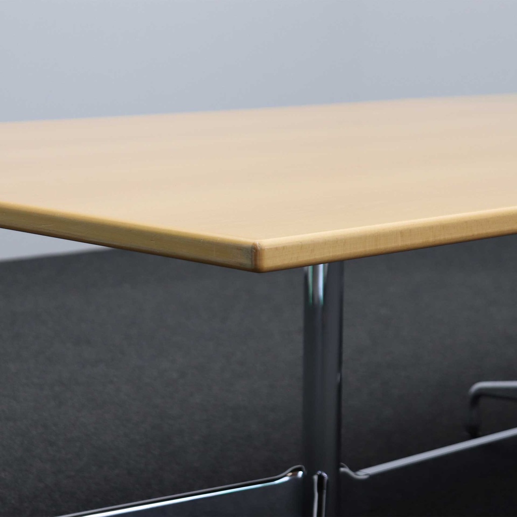 Konferenztische Vitra
