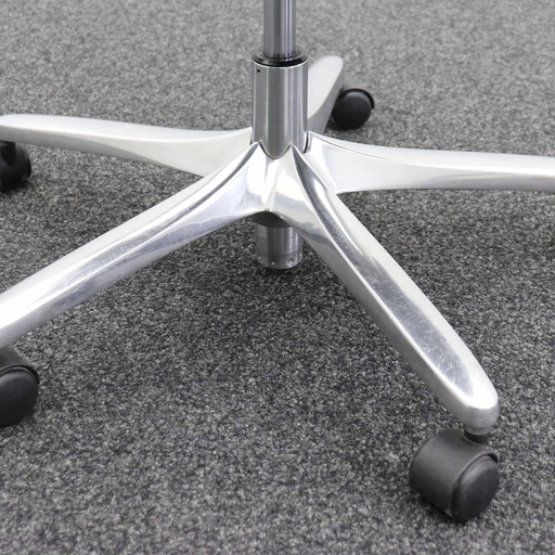 Bürodrehstühle Giroflex 64