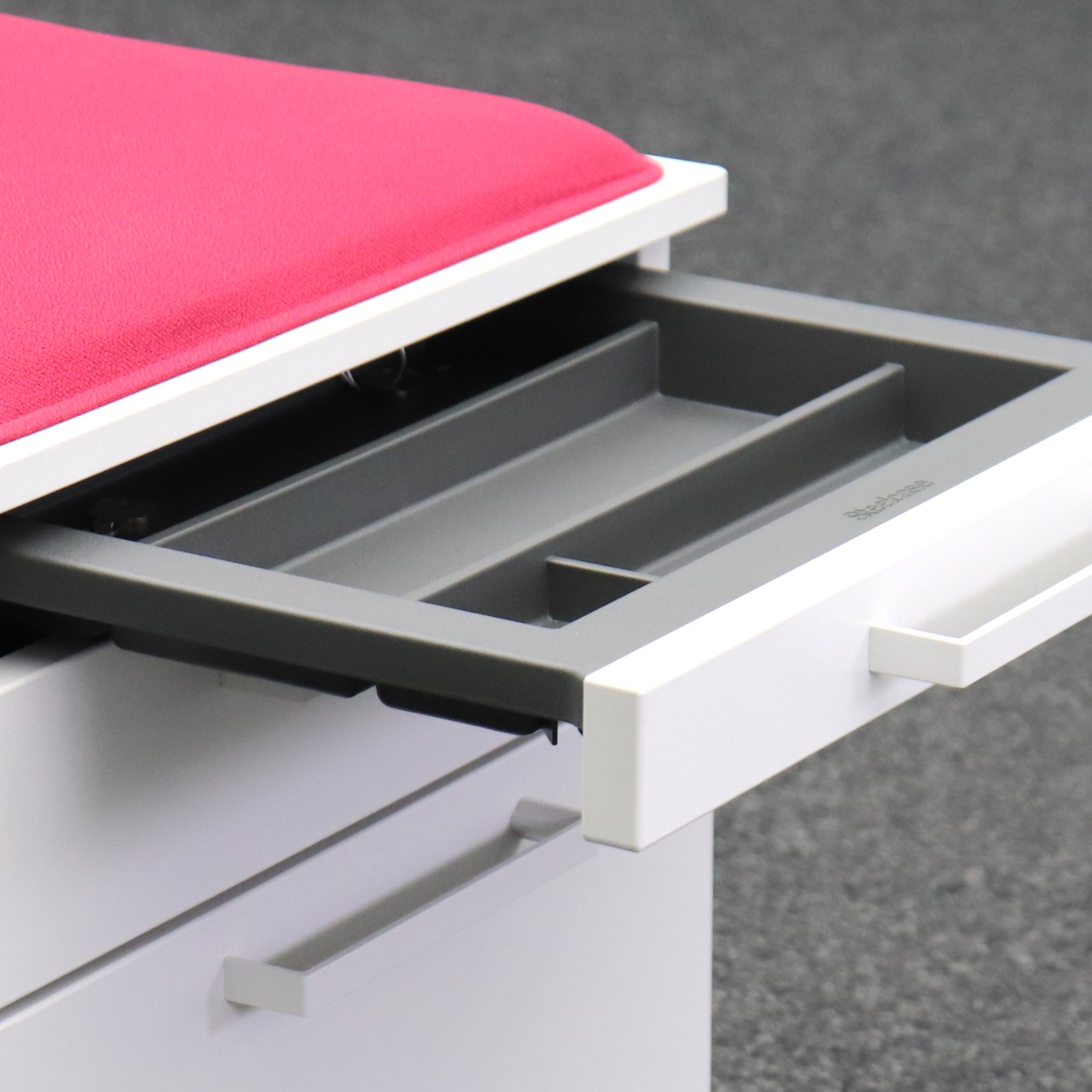 Rollcontainer Steelcase