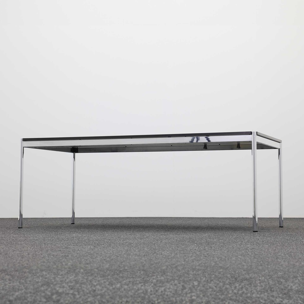 Konferenztische USM Haller