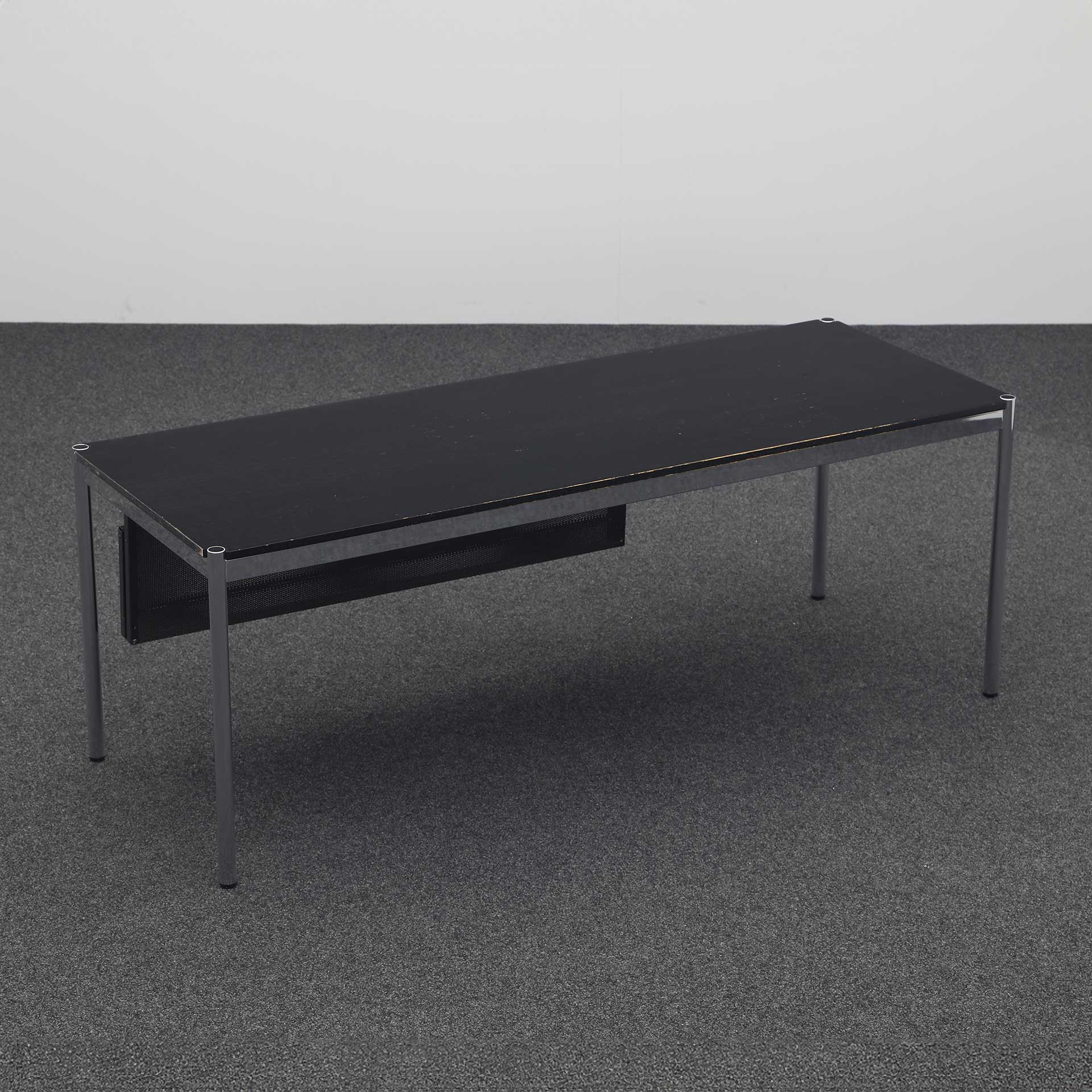 Schreibtische USM Haller