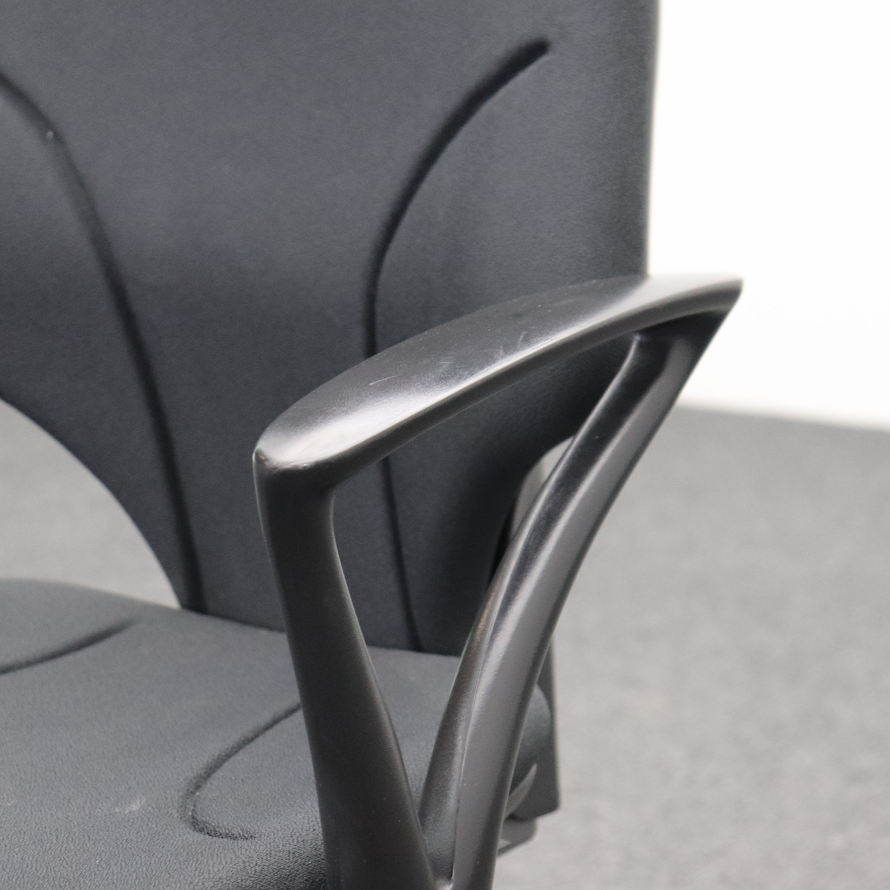 Bürodrehstühle Giroflex 64