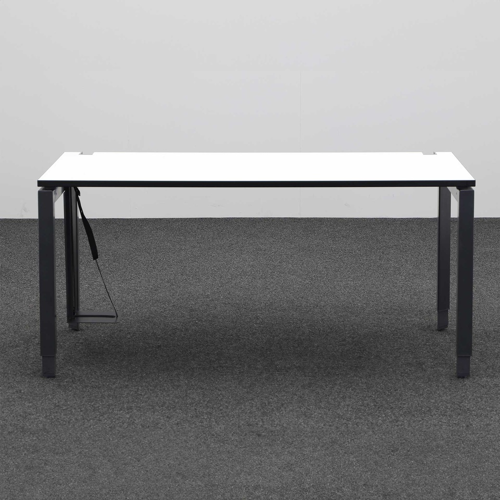 Schreibtische Steelcase FrameOne