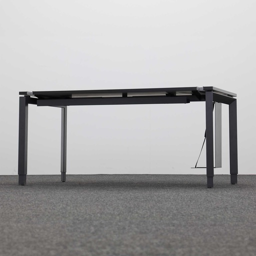 Schreibtische Steelcase FrameOne
