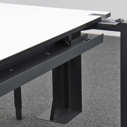 Schreibtische Steelcase FrameOne