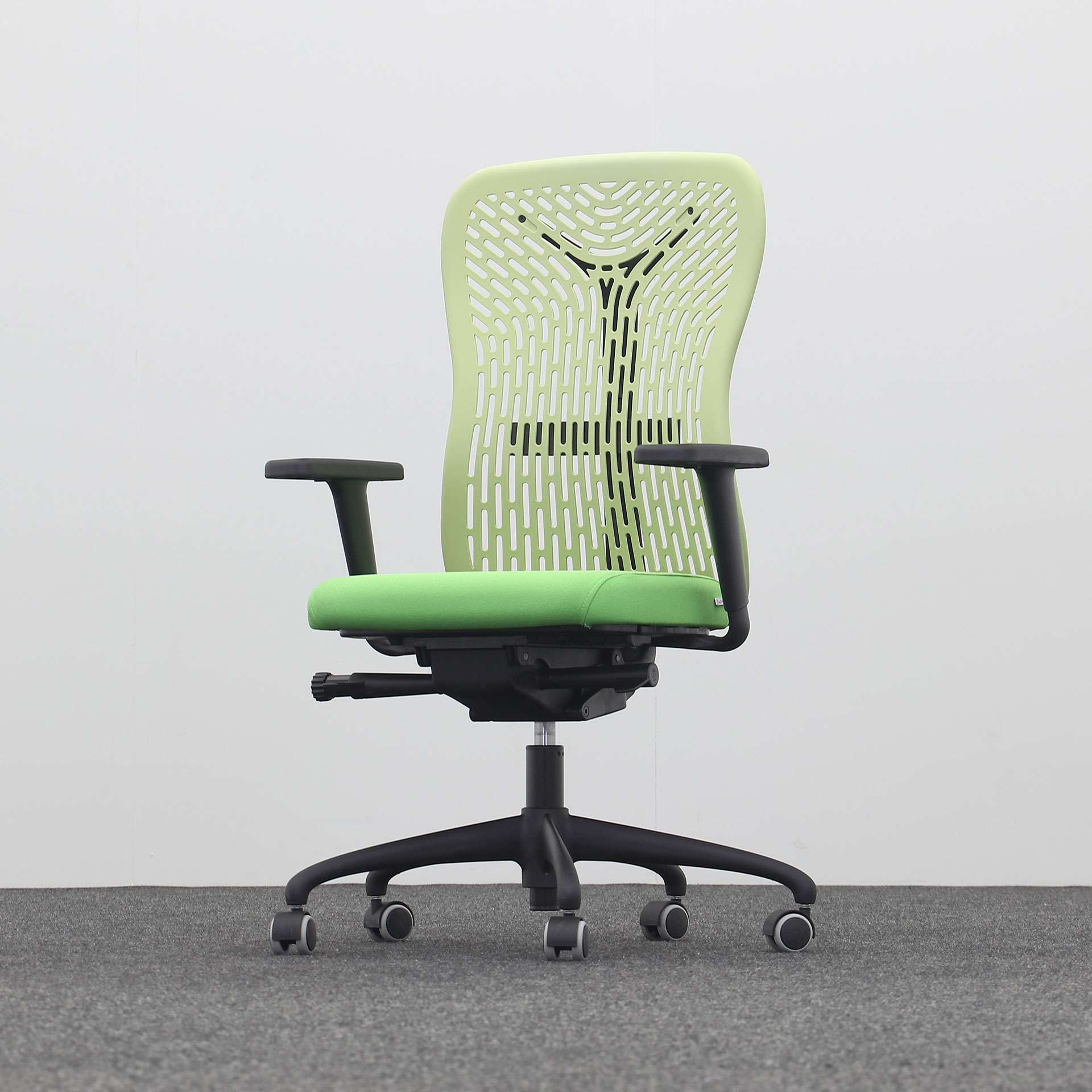 Bürodrehstühle Moving Chairs