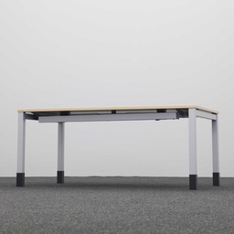 Schreibtische Steelcase