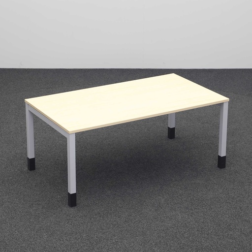 Schreibtische Steelcase