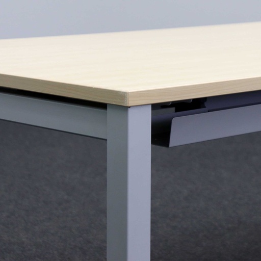 Schreibtische Steelcase
