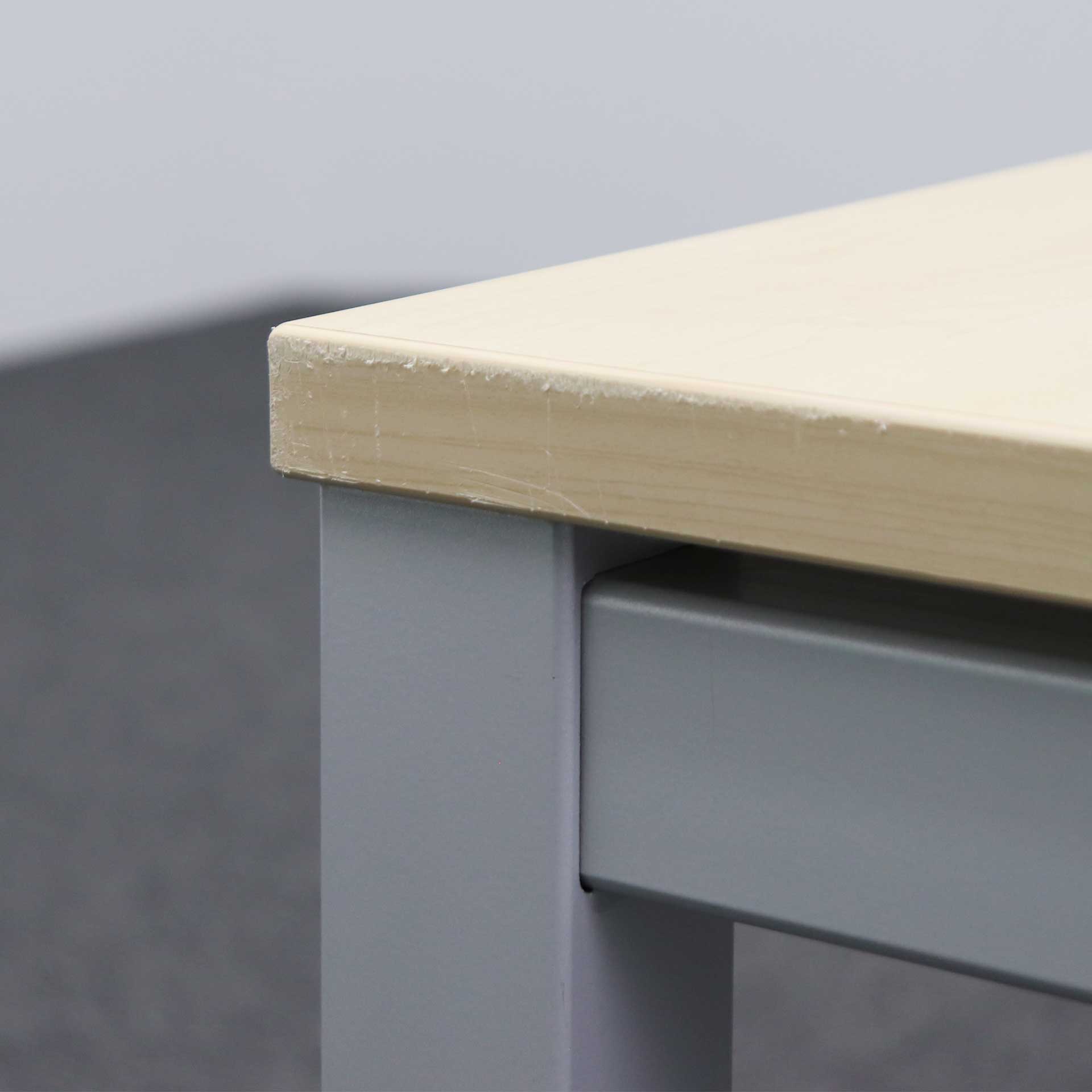 Schreibtische Steelcase