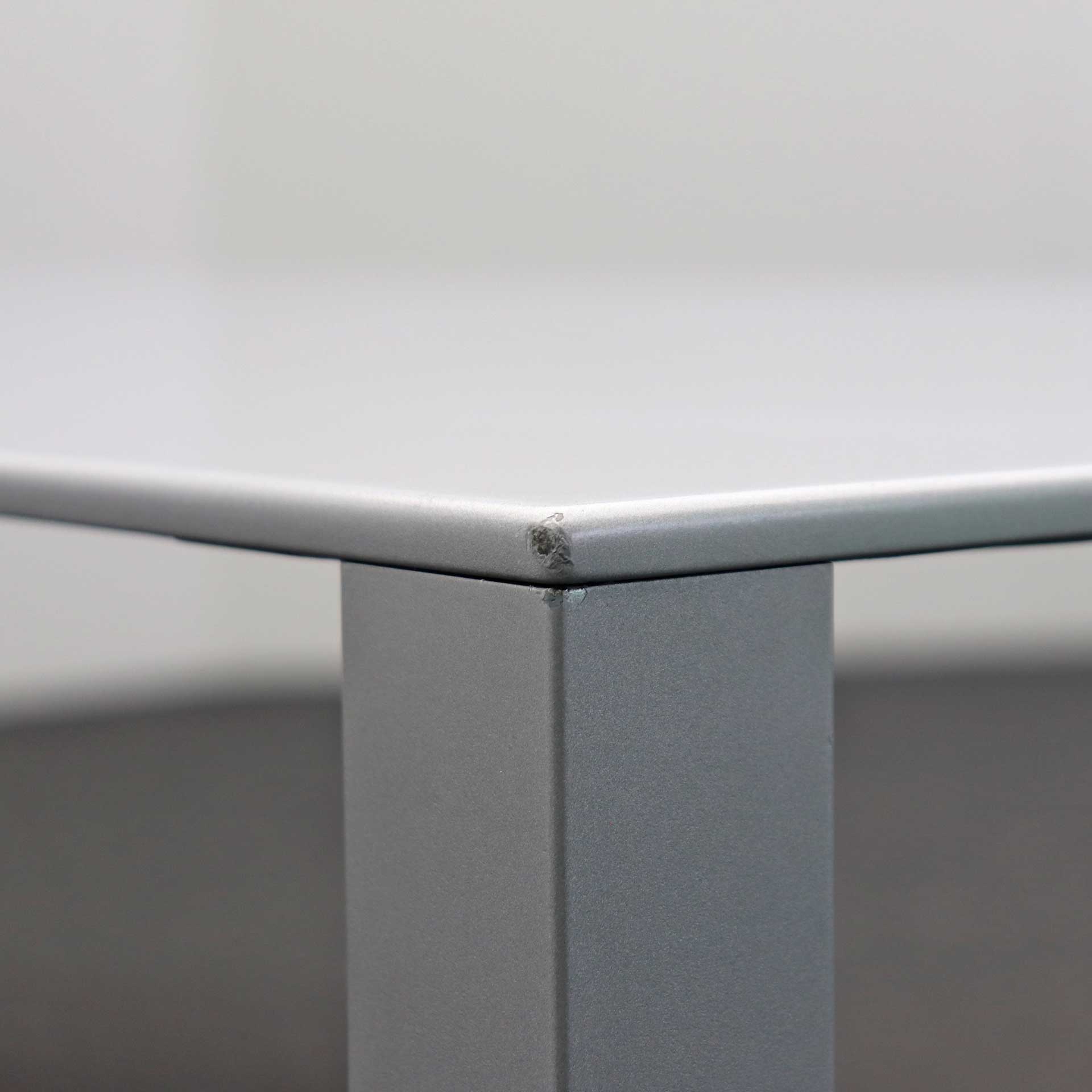 Tisch Less Less Jean Nouvel