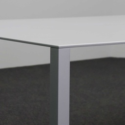 Tisch Less Less Jean Nouvel