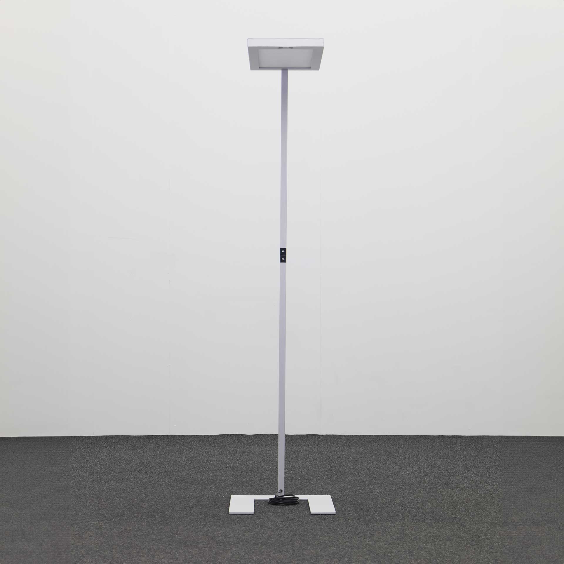 Stehlampen Waldmann Lavigo