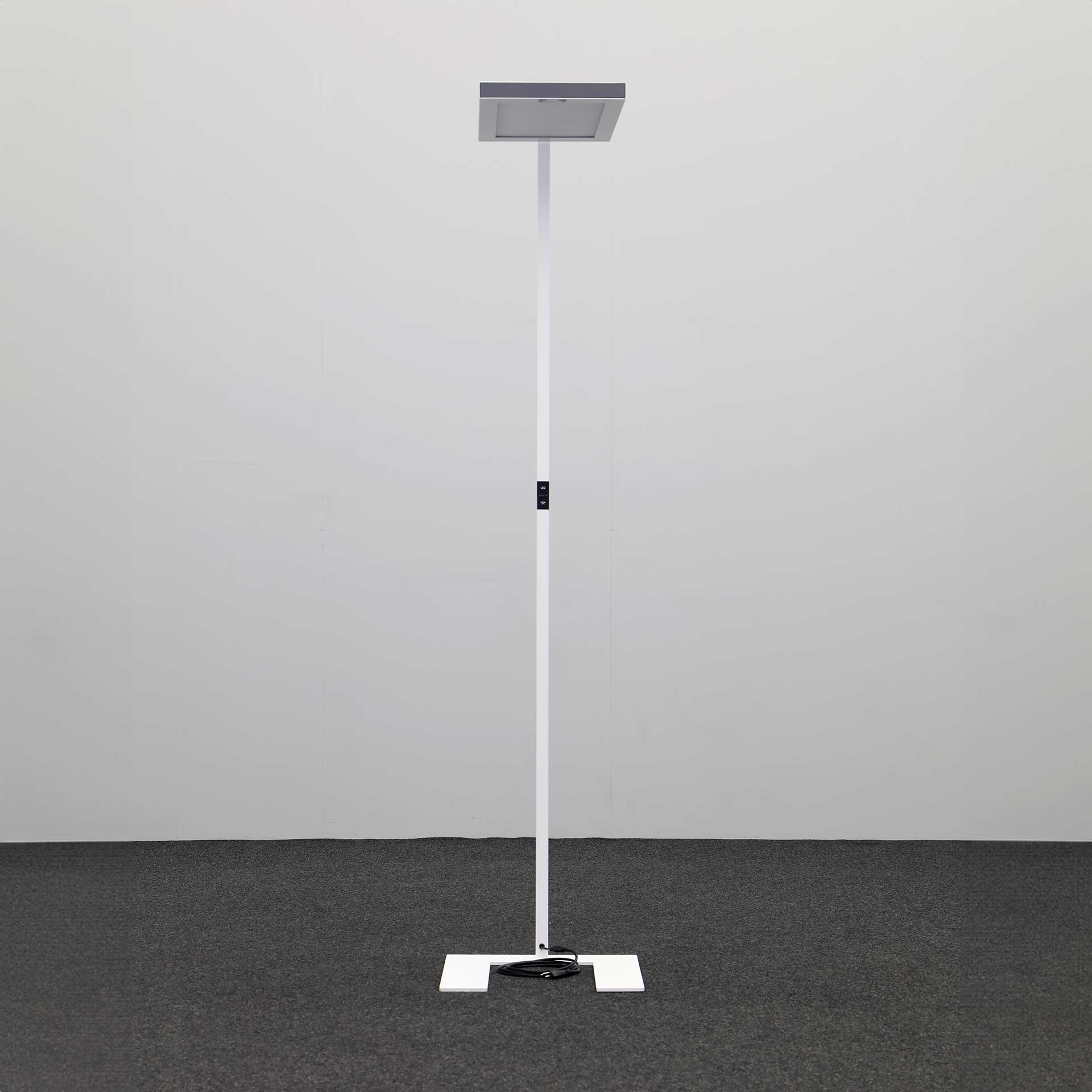 Stehlampen Waldmann Lavigo