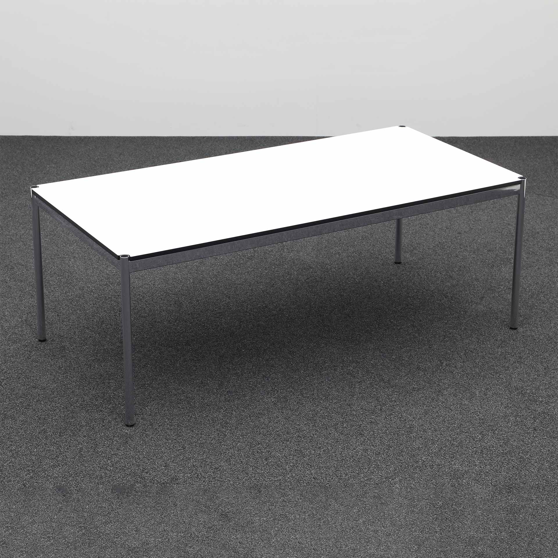 Konferenztische USM Haller