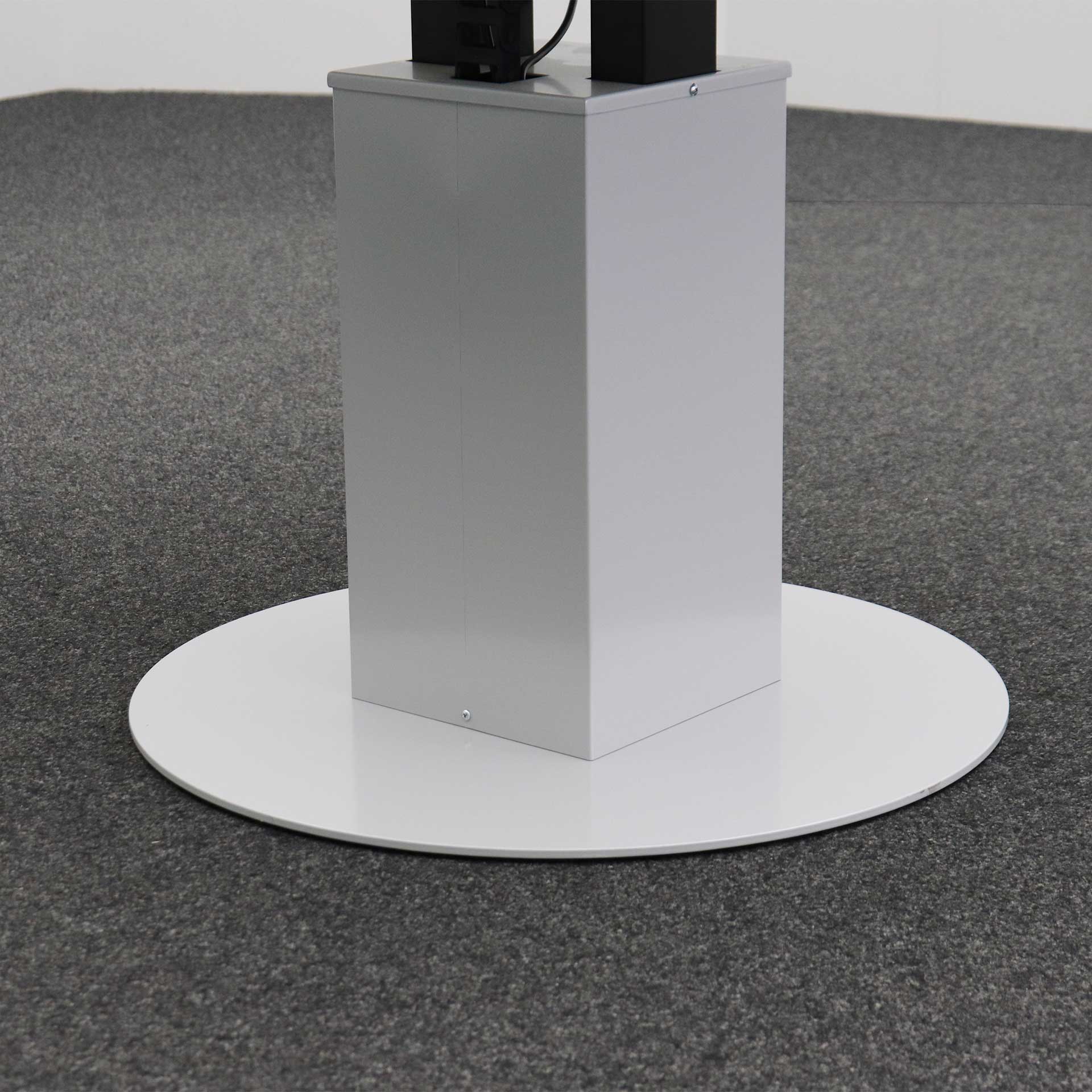 Stehkonferenztische Deskflex