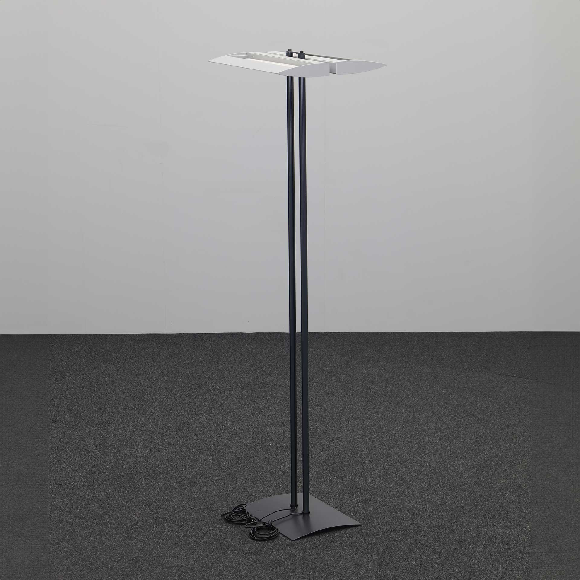 Stehlampe