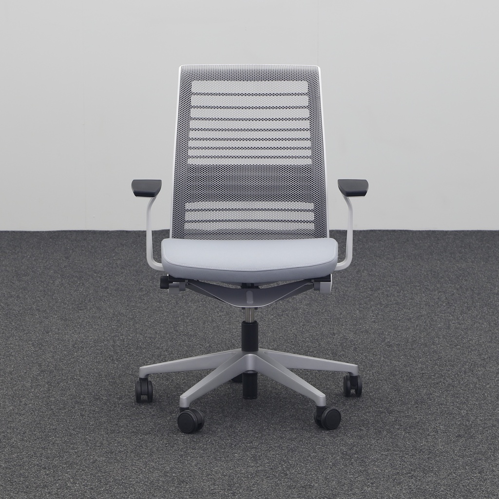 Konferenzstühle Steelcase Think