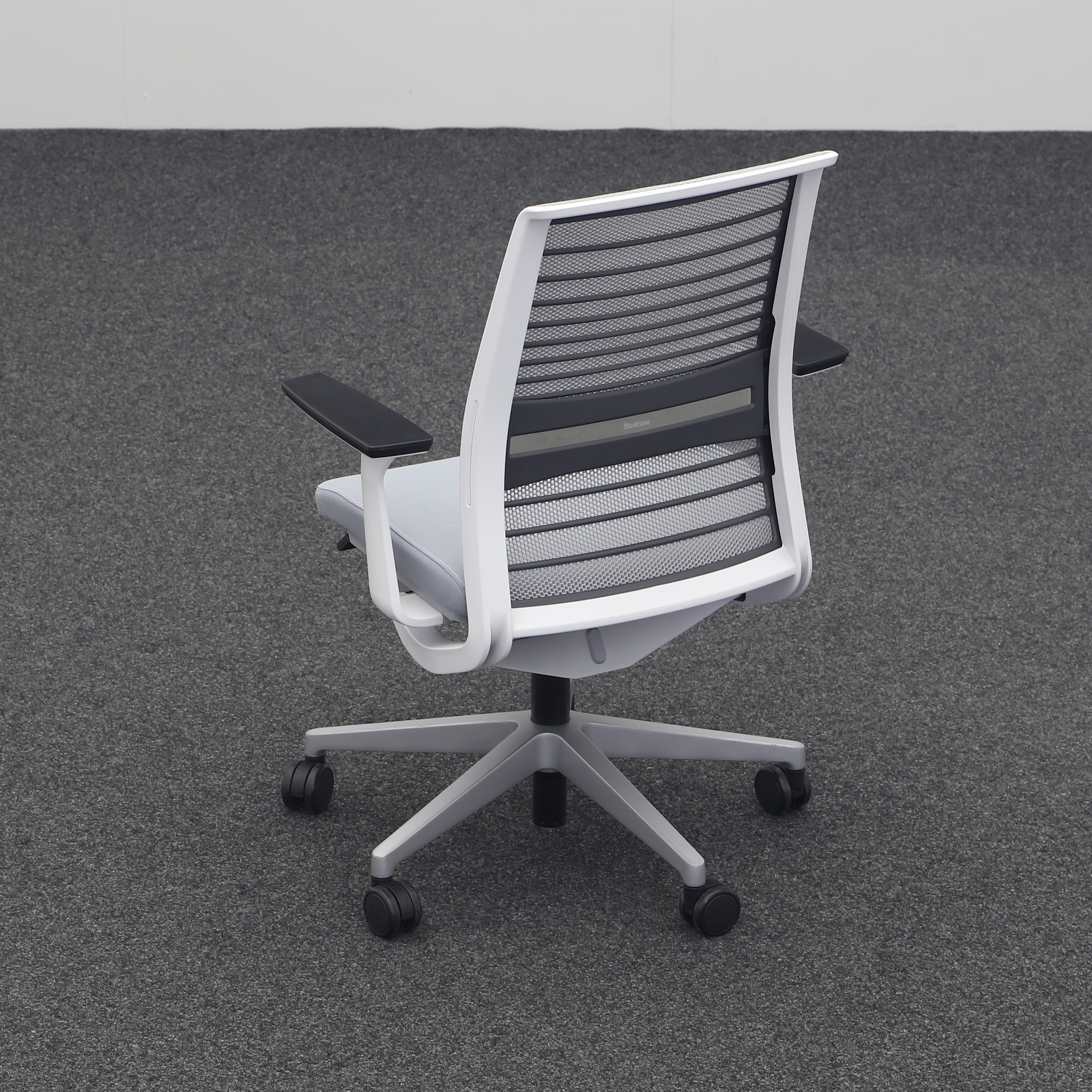 Konferenzstühle Steelcase Think