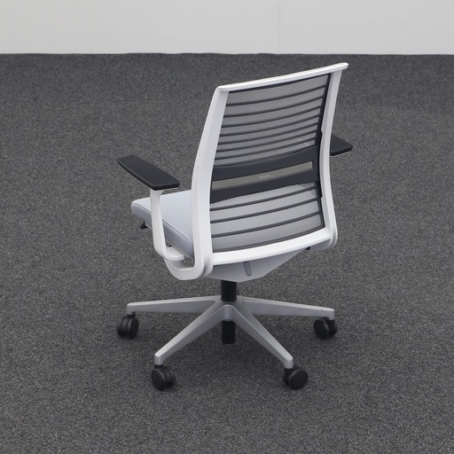 Konferenzstühle Steelcase Think