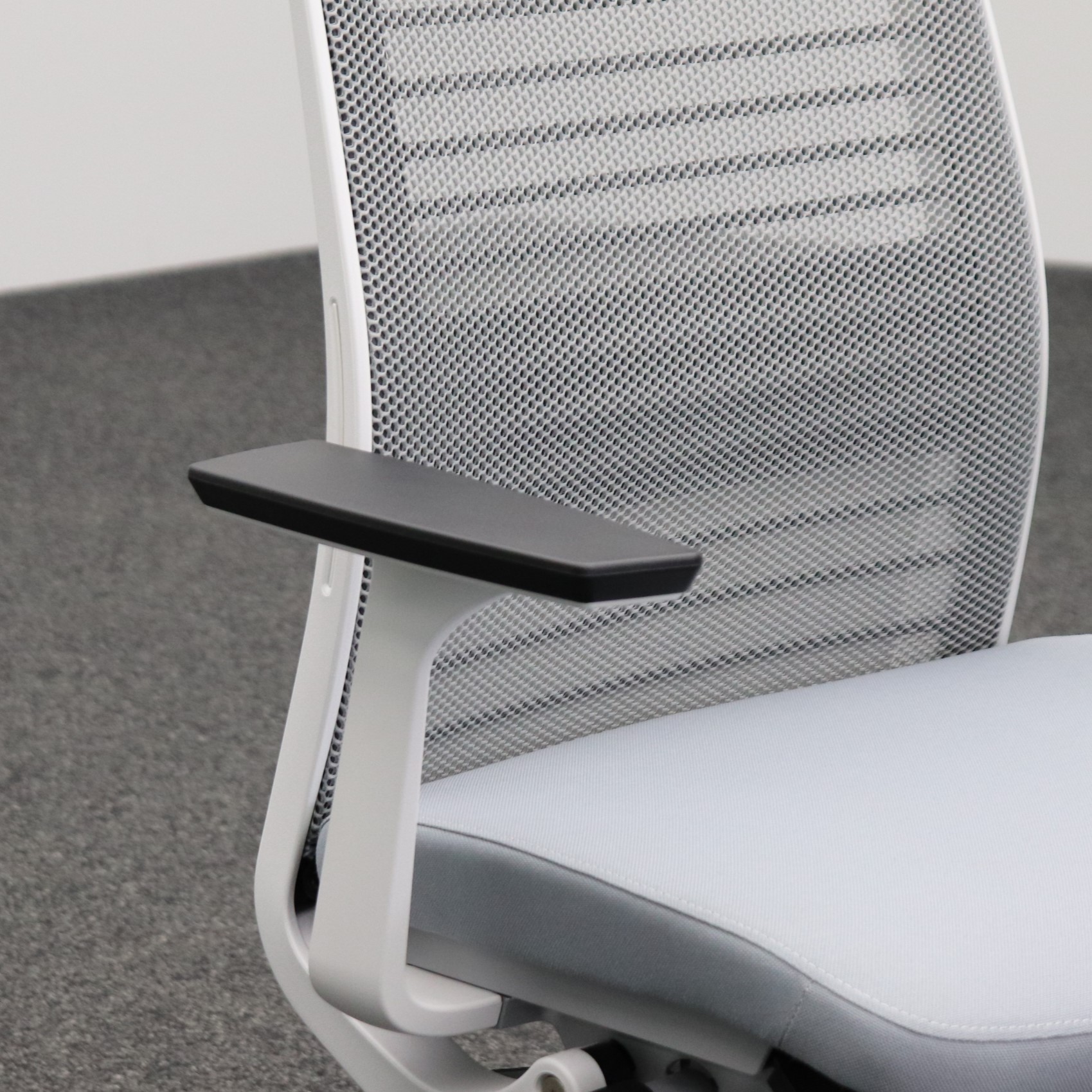 Konferenzstühle Steelcase Think