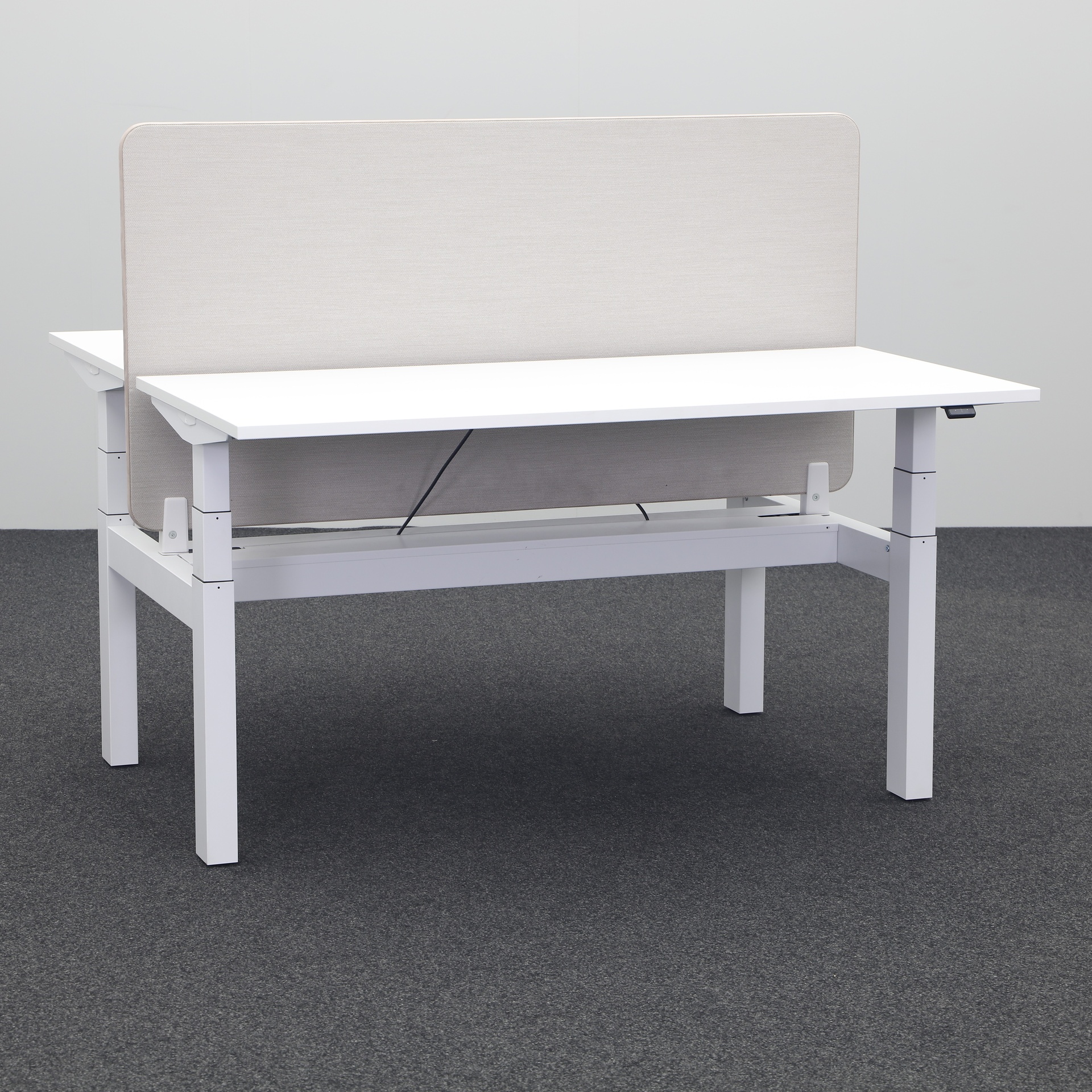 Büroarbeitsplatz Herman Miller