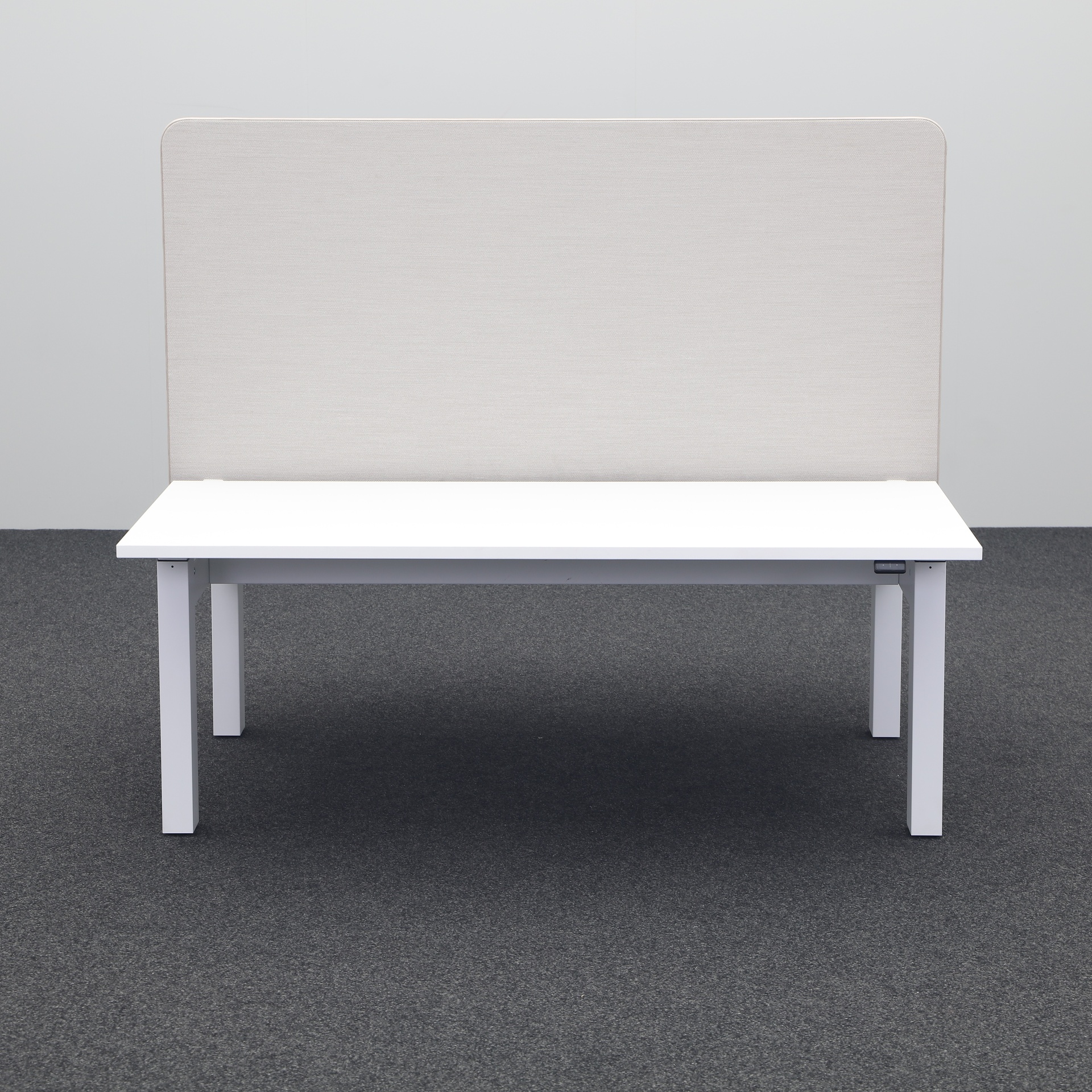 Büroarbeitsplatz Herman Miller