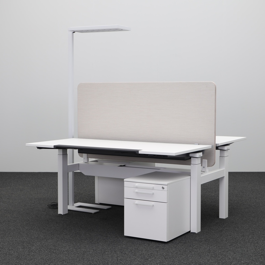 Steelcase Sitz-/Steh Workstation