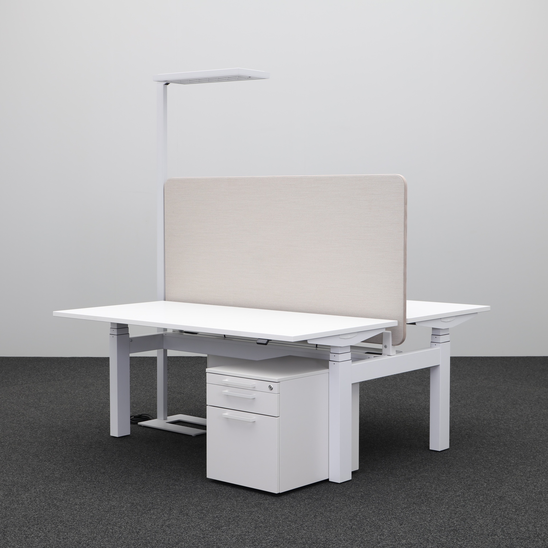  Herman Miller Sitz-/Steh Workstation