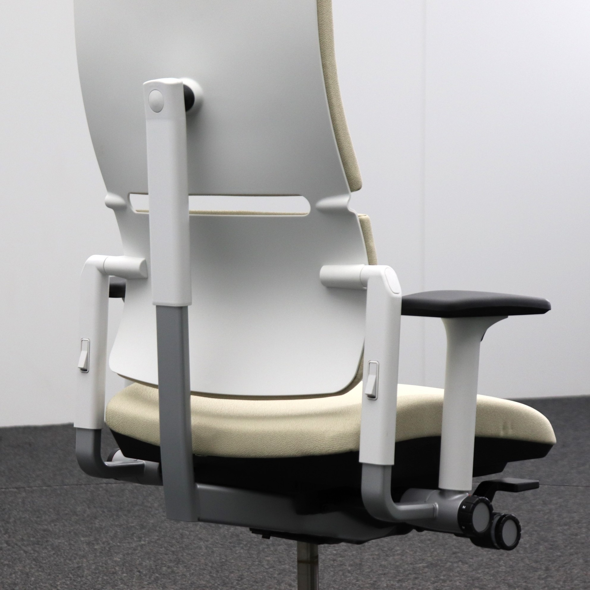 Drehstuhl Steelcase Please