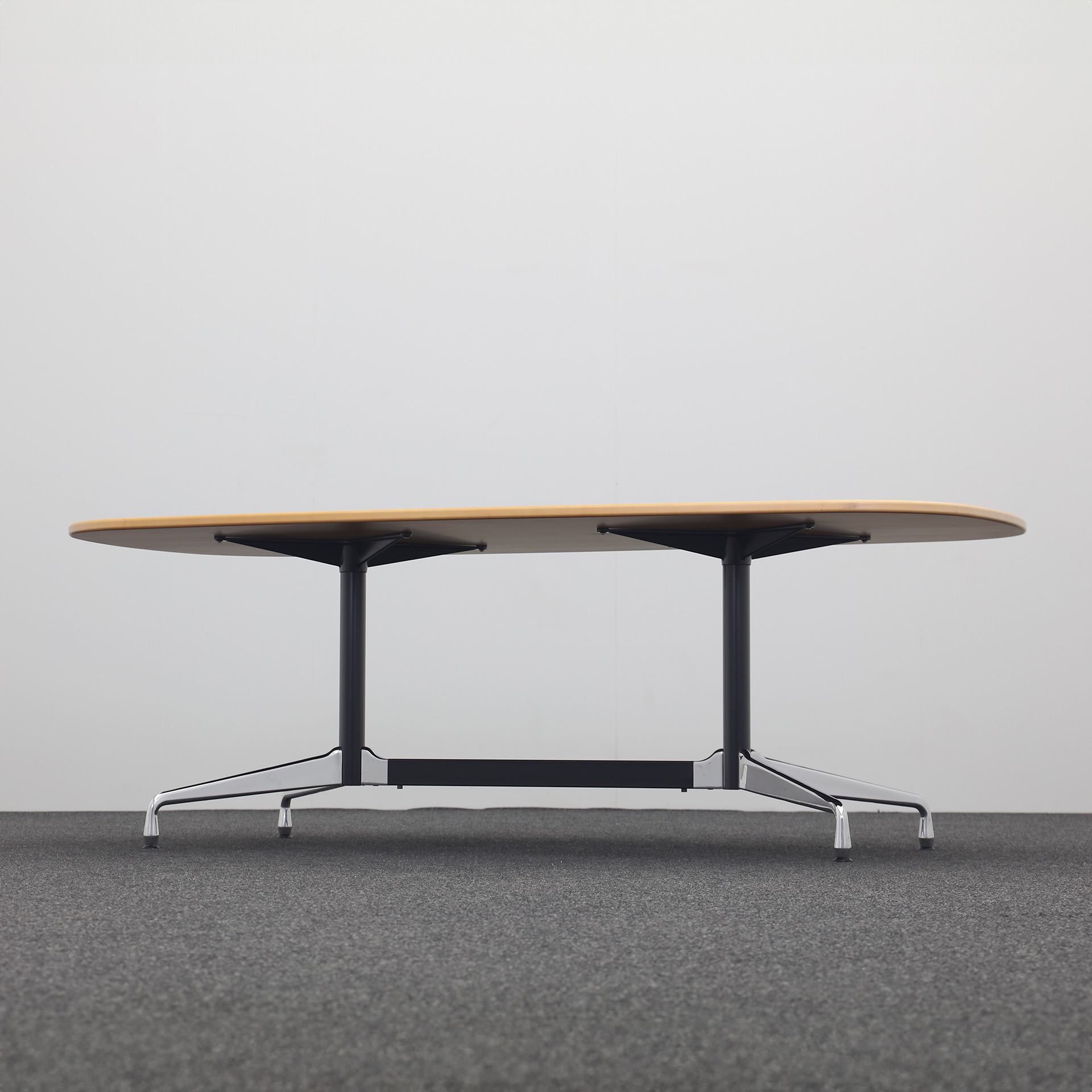 Besprechungstisch Vitra