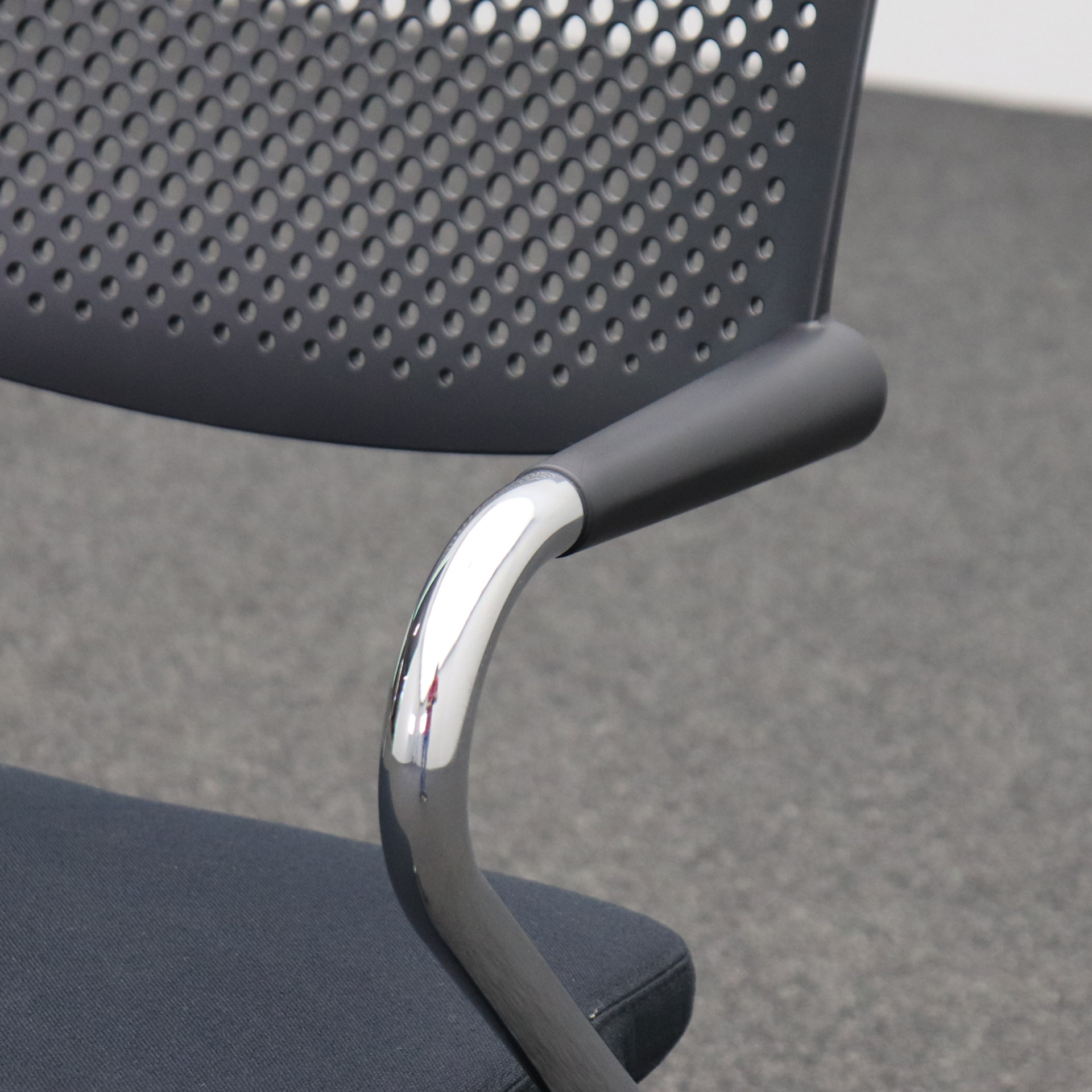 4-Fuss Stuhl Vitra Visaroll