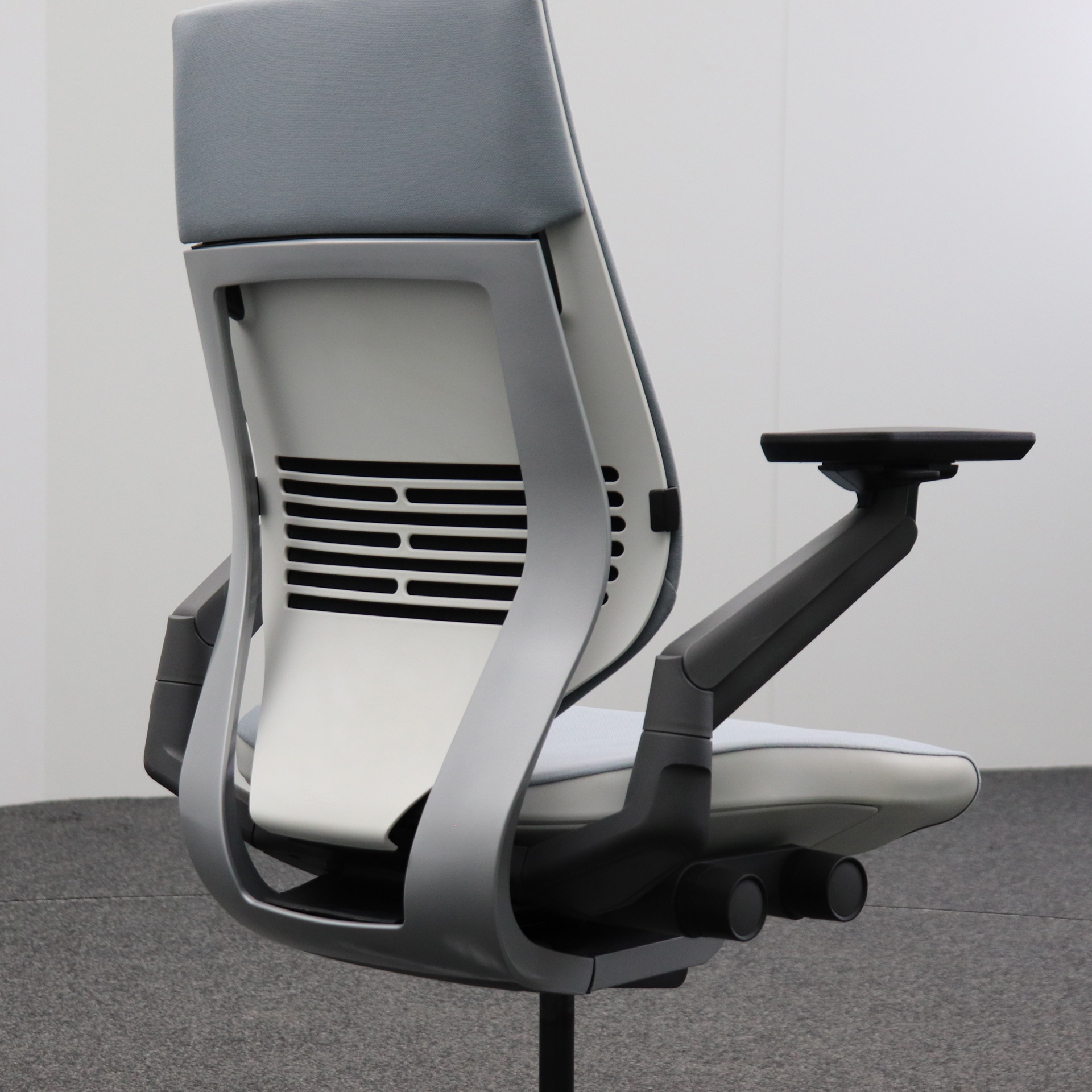 Drehstuhl Steelcase Gesture