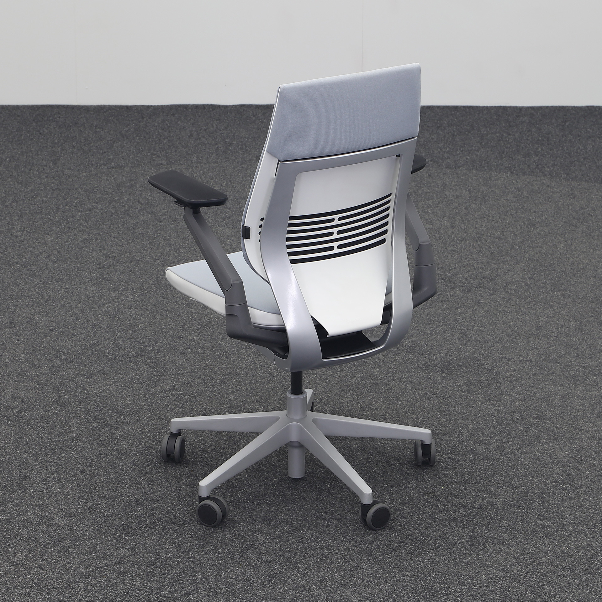 Drehstuhl Steelcase Gesture