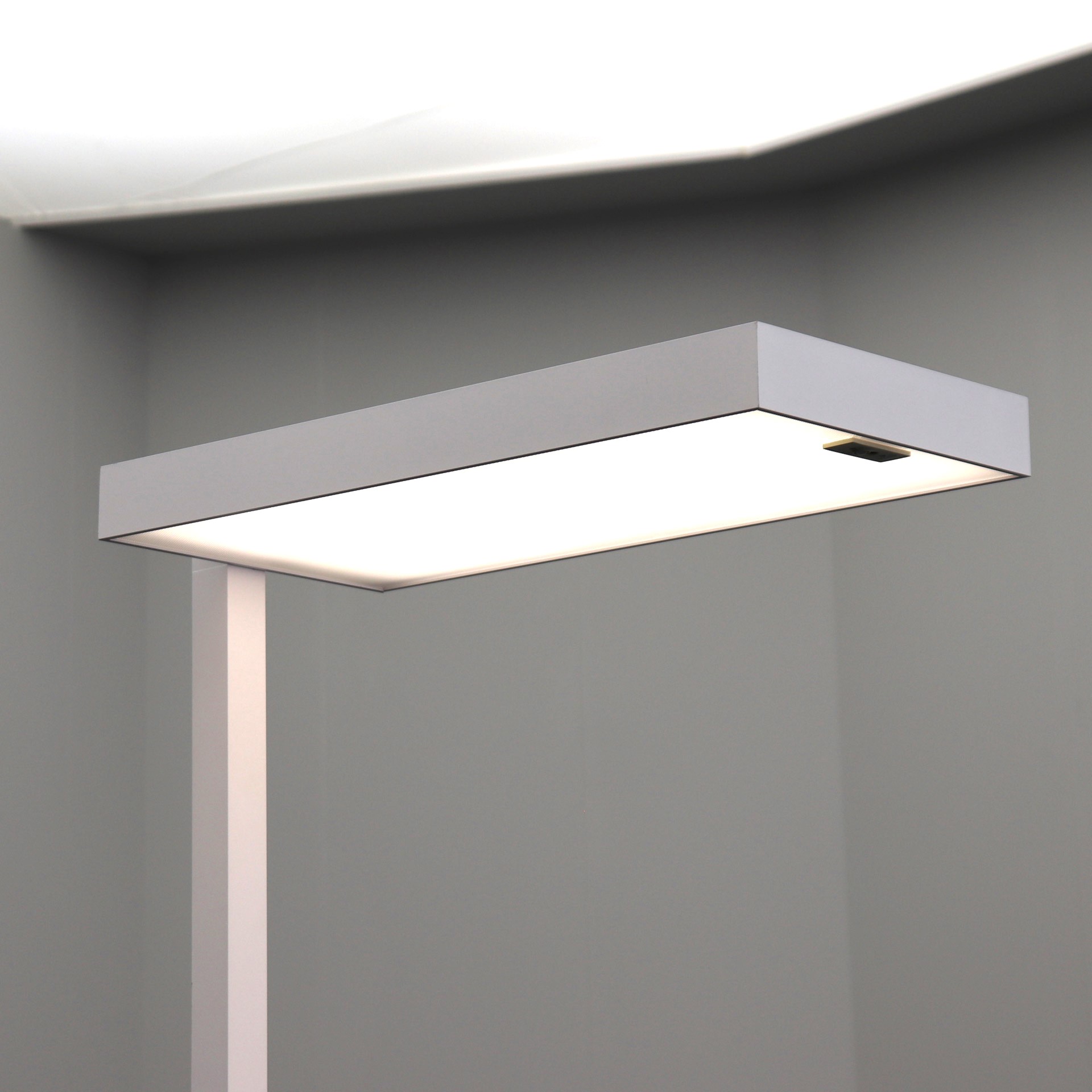 Stehleuchte Lightnet Cubic
