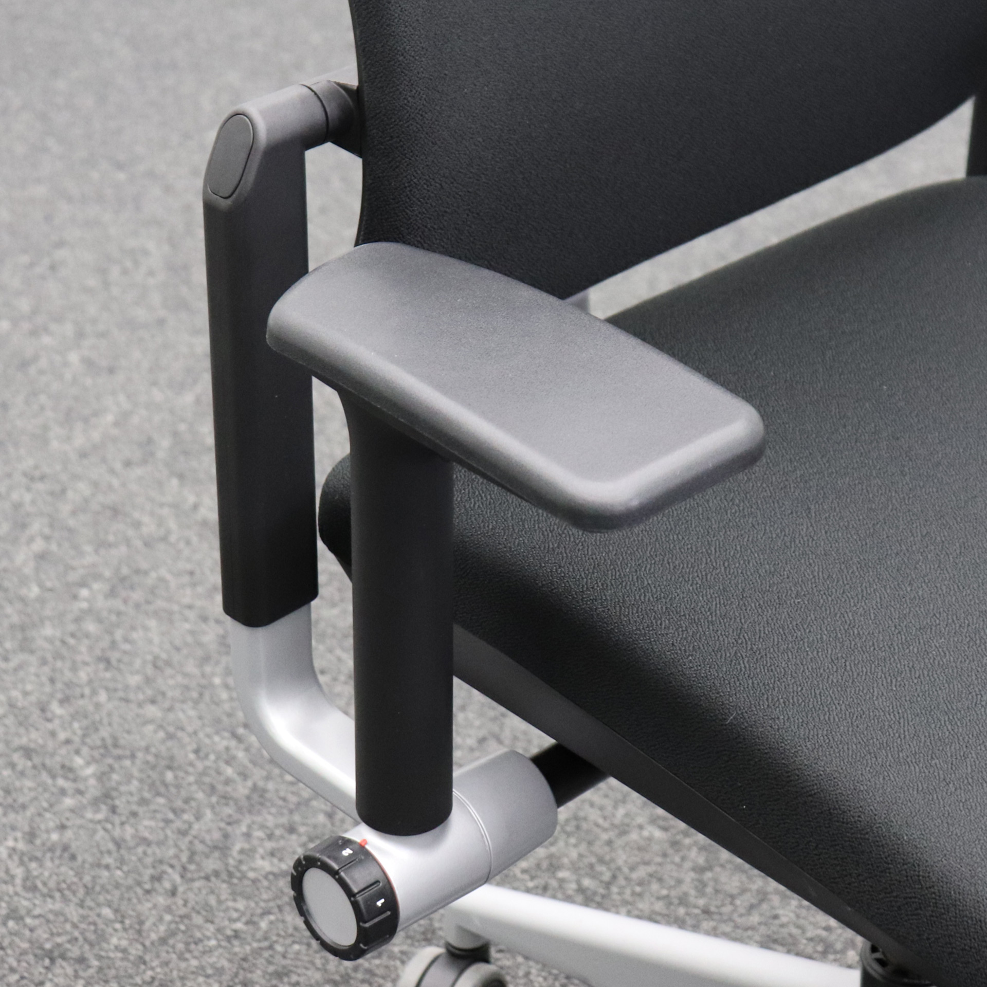Drehstuhl Steelcase Please