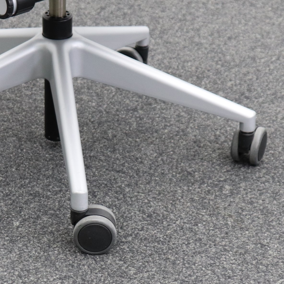 Drehstuhl Steelcase Please