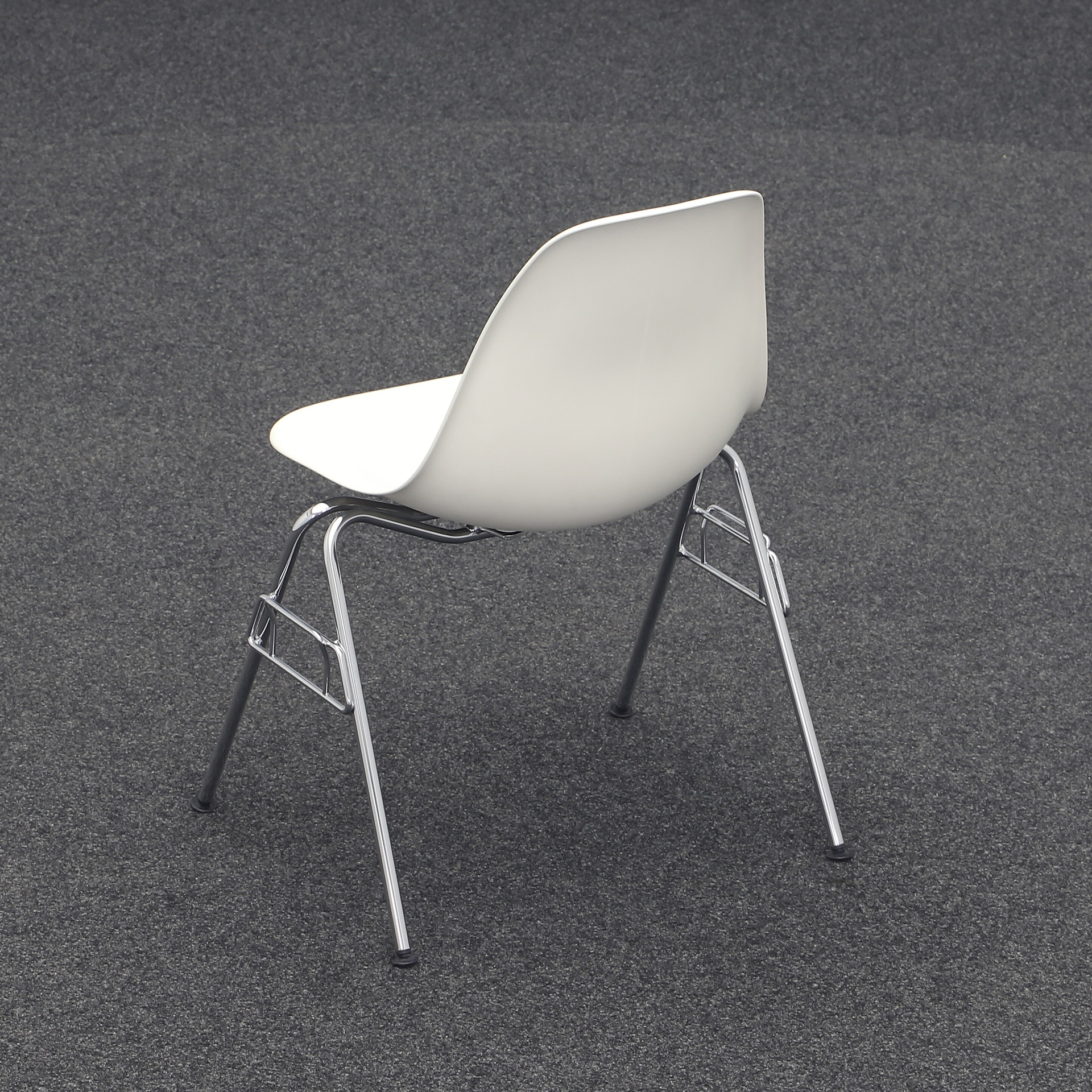  Vitra Eames Plasic Side Chair DSS