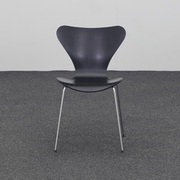 4-Fuss Stühle Fritz Hansen Serie 7