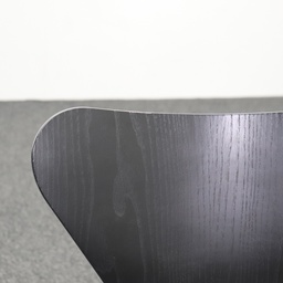 4-Fuss Stühle Fritz Hansen Serie 7