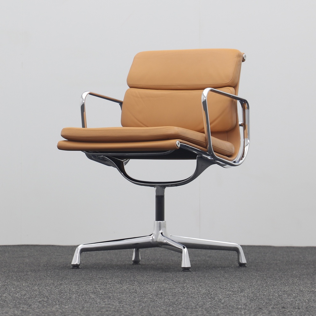 4-Fuss Stuhl Vitra EA 108