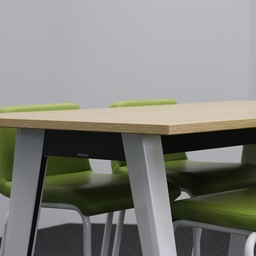 Stehkonferenztisch Steelcase