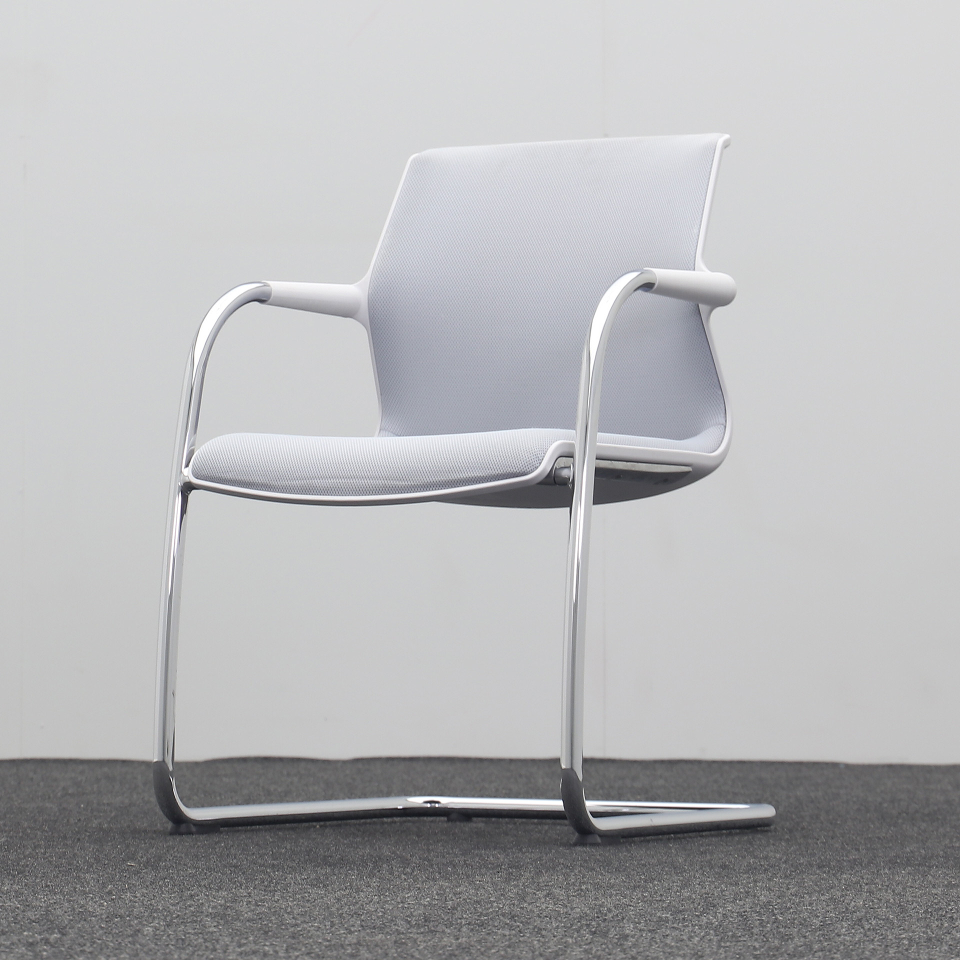 Freischwinger Vitra Unix Chair