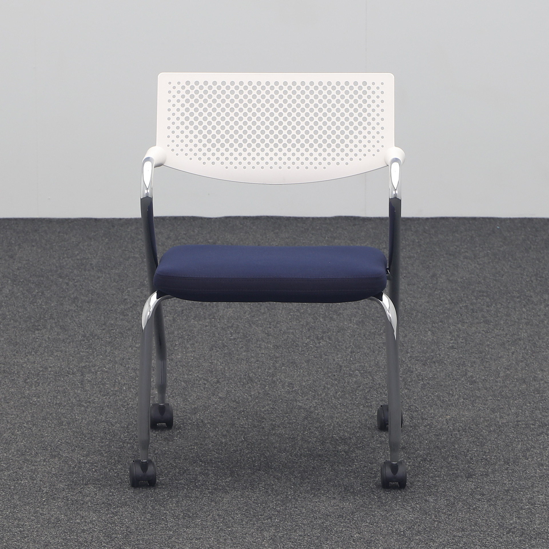 4-Fuss Stühle Vitra Visaroll