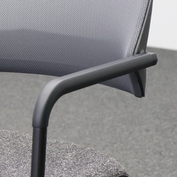 4-Fuss Stuhl Steelcase QiVi