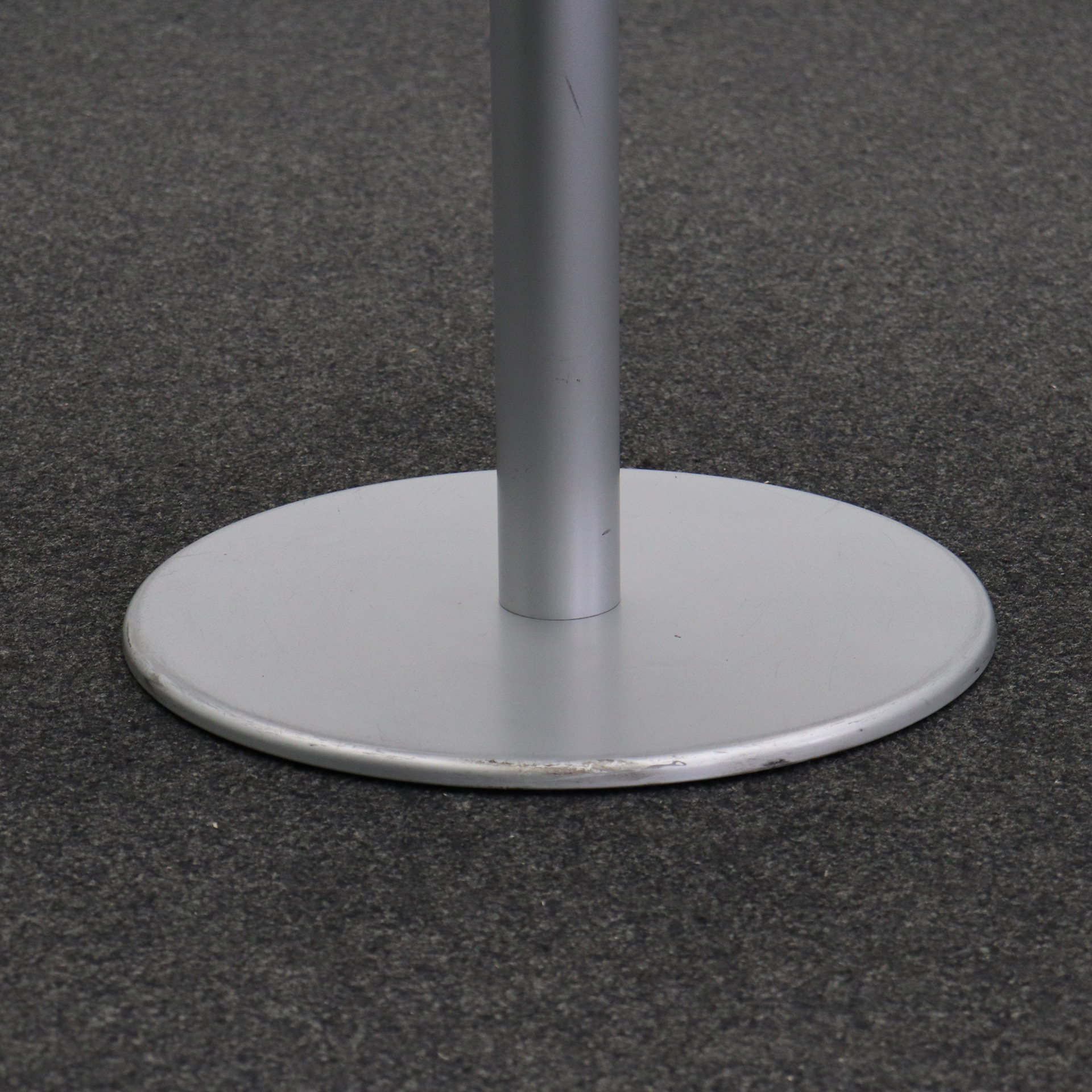 Besprechungstisch Steelcase
